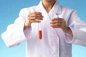 東京駅近くで歯周病治療に向き合う