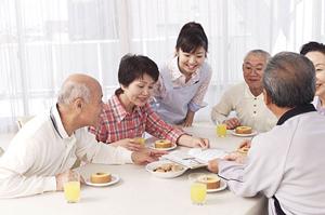 胃がんや大腸がんの検診を受けましょう